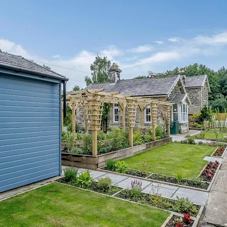 Holiday home 2 Bed In Leyburn Oc-78575 *
