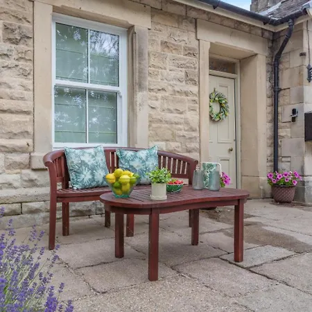 2 Bed In Leyburn Oc-78575 * Wensley