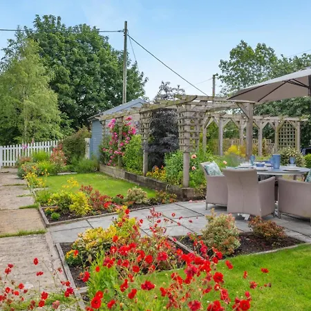 2 Bed In Leyburn Oc-78575 Wensley